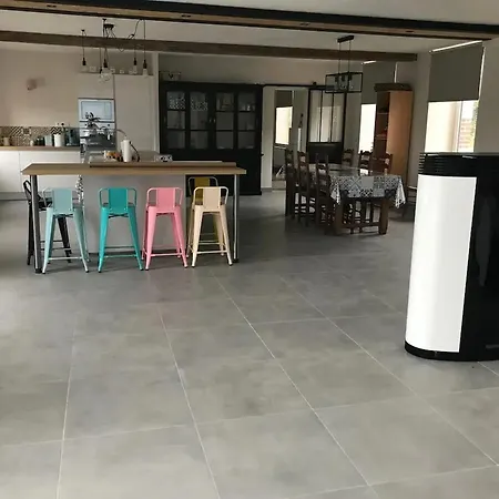 Spacieuse Maison De A Saint-aubin Avec 5 *